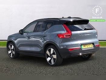 Used Volvo XC40 2023 for sale - 78997351: Photo