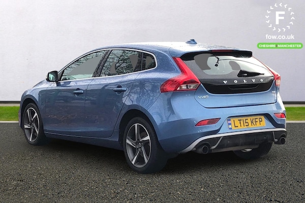 Used Volvo V40 2015 for sale - 76316326: Photo 2