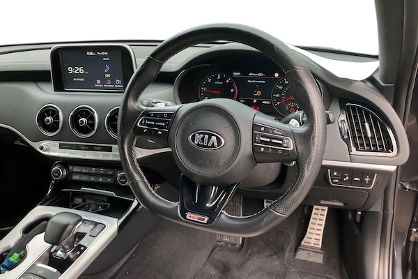 Used Kia Stinger 2019 for sale - 76128372: Photo 3