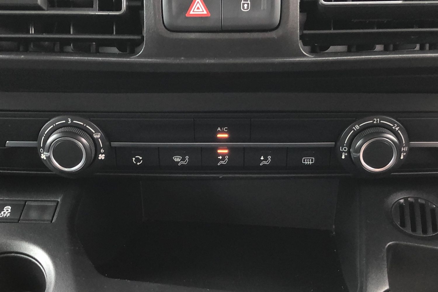 Used Vauxhall Combo Life 2018 for sale - 75700972: Photo 11