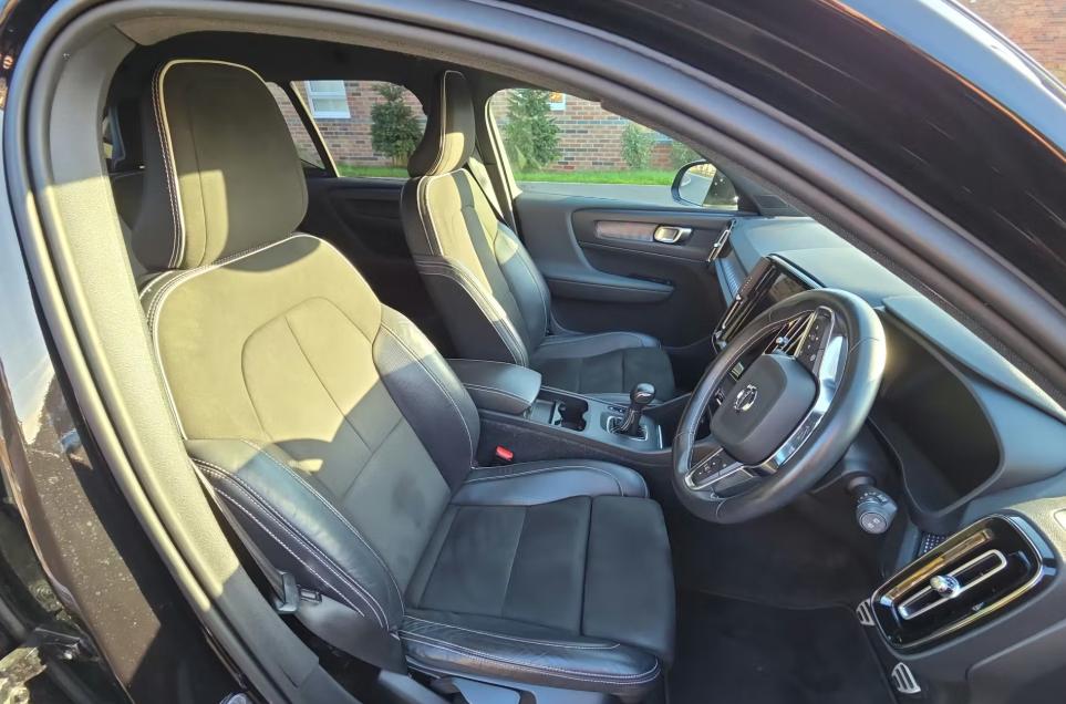 Used Volvo XC40 2020 for sale - 77829514: Photo 4