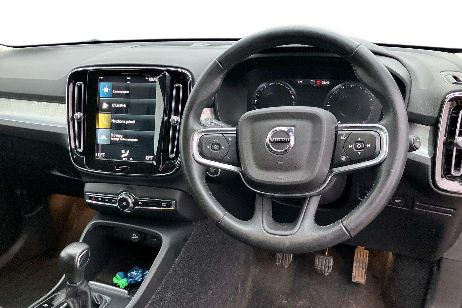 Used Volvo XC40 2020 for sale - 77895875: Photo 3