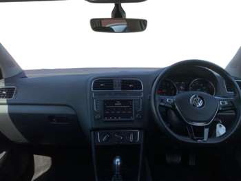 Used Volkswagen Polo 2017 for sale - 74060220: Photo