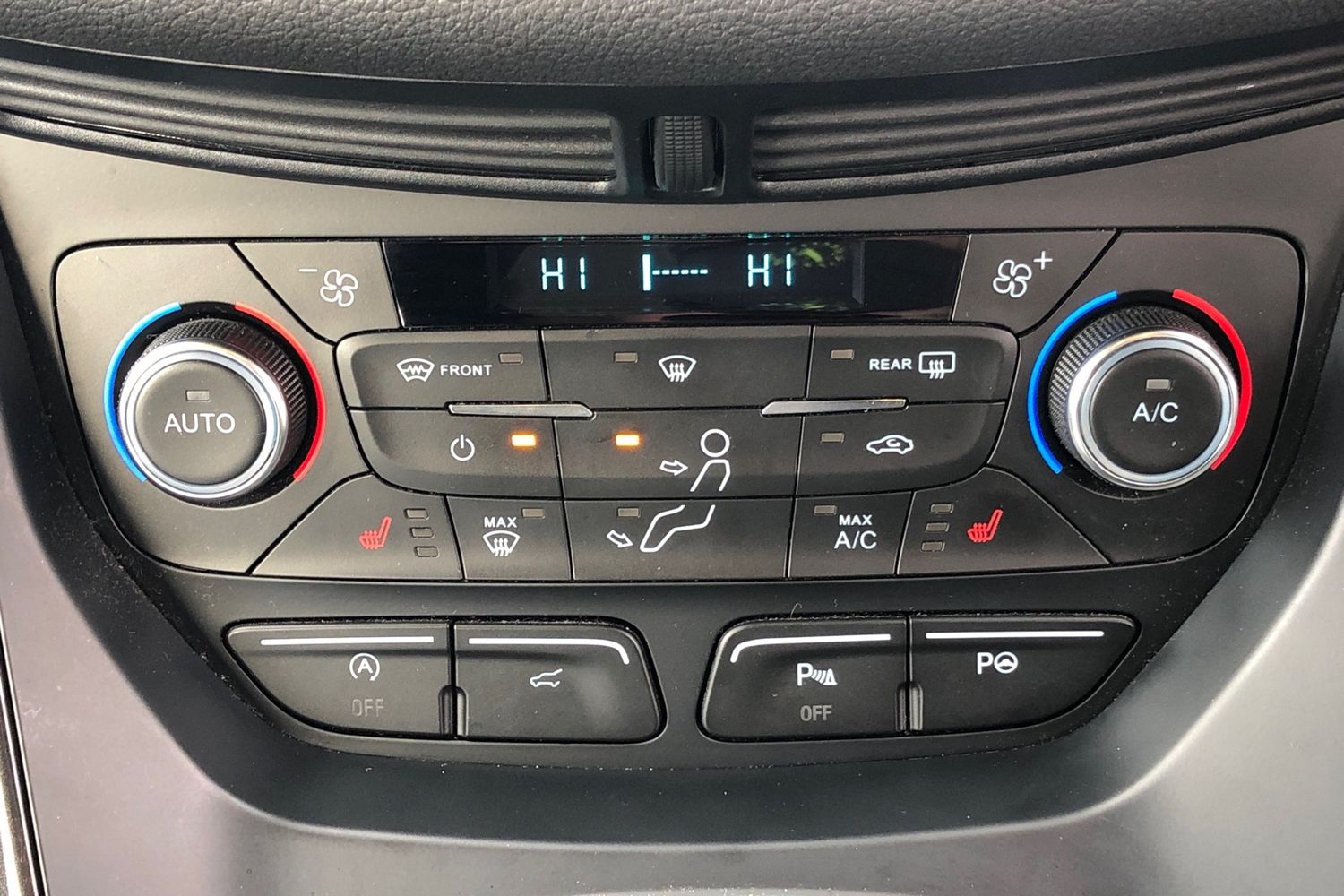 Used Ford Kuga 2018 for sale - 76798527: Photo 14