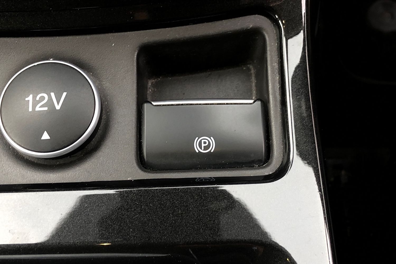 Used Ford Kuga 2018 for sale - 76798527: Photo 16