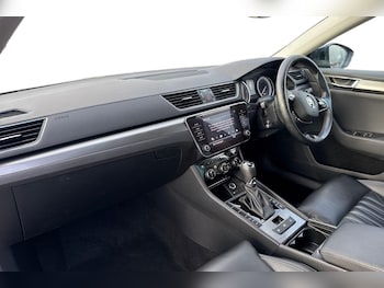 Used Skoda Superb 2020 for sale - 77364596: Photo
