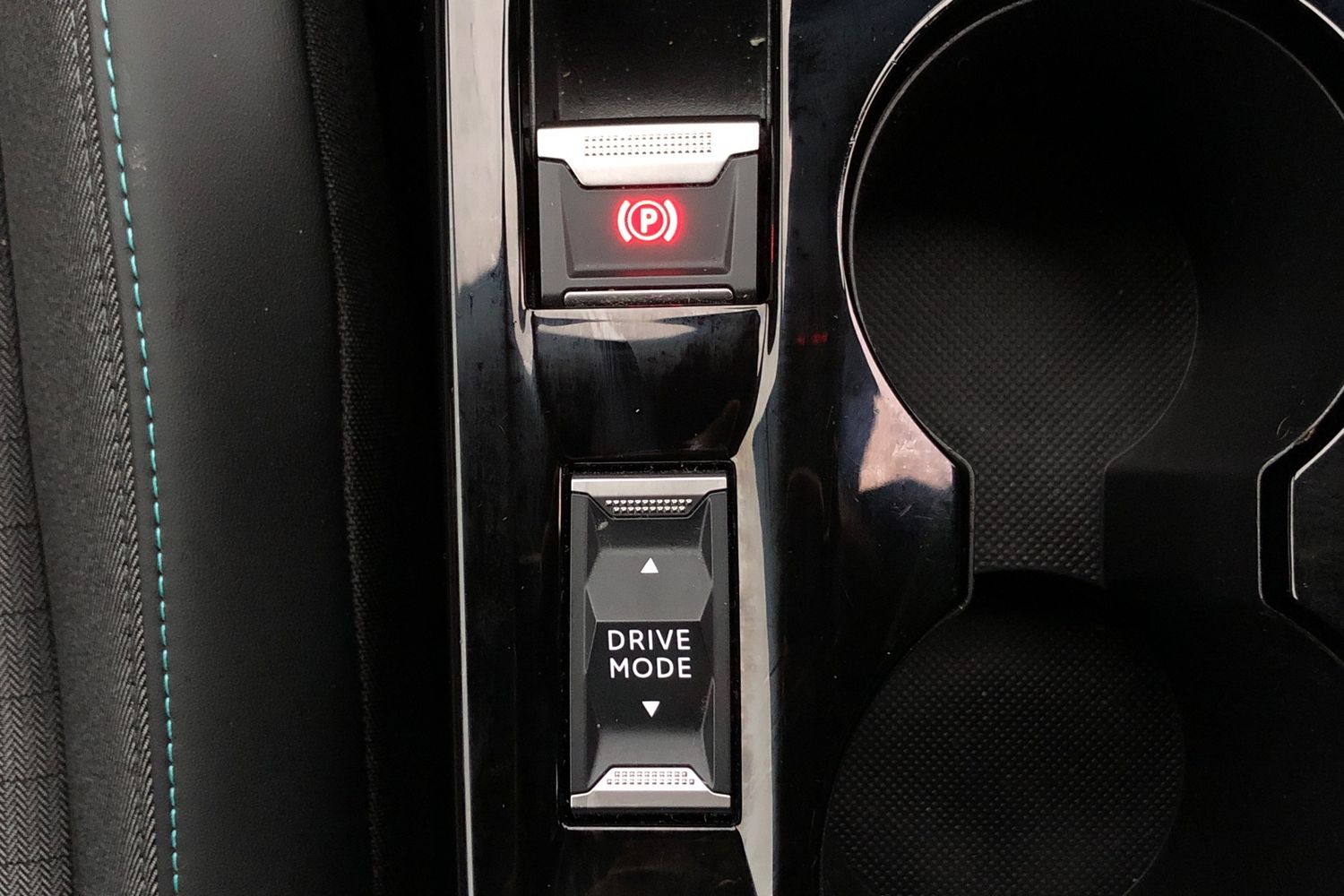 Used Peugeot 2008 2022 for sale - 76746332: Photo 13