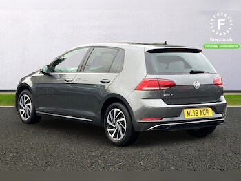 Used Volkswagen Golf 2019 for sale - 77383363: Photo