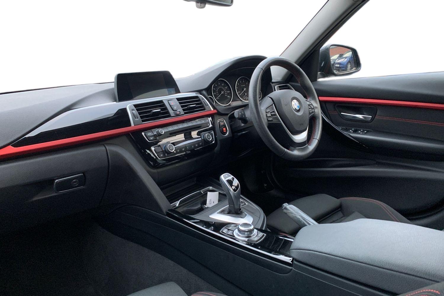 Used BMW 3 Series 2017 for sale - 77527773: Photo 4