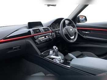 Used BMW 3 Series 2017 for sale - 77527773: Photo