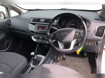 Used Kia Rio 2016 for sale - 79073172: Photo