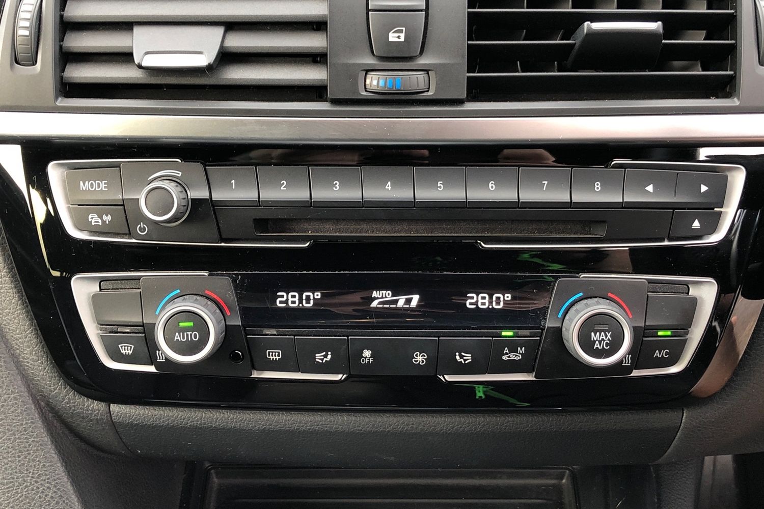 Used BMW 3 Series 2018 for sale - 76082009: Photo 10