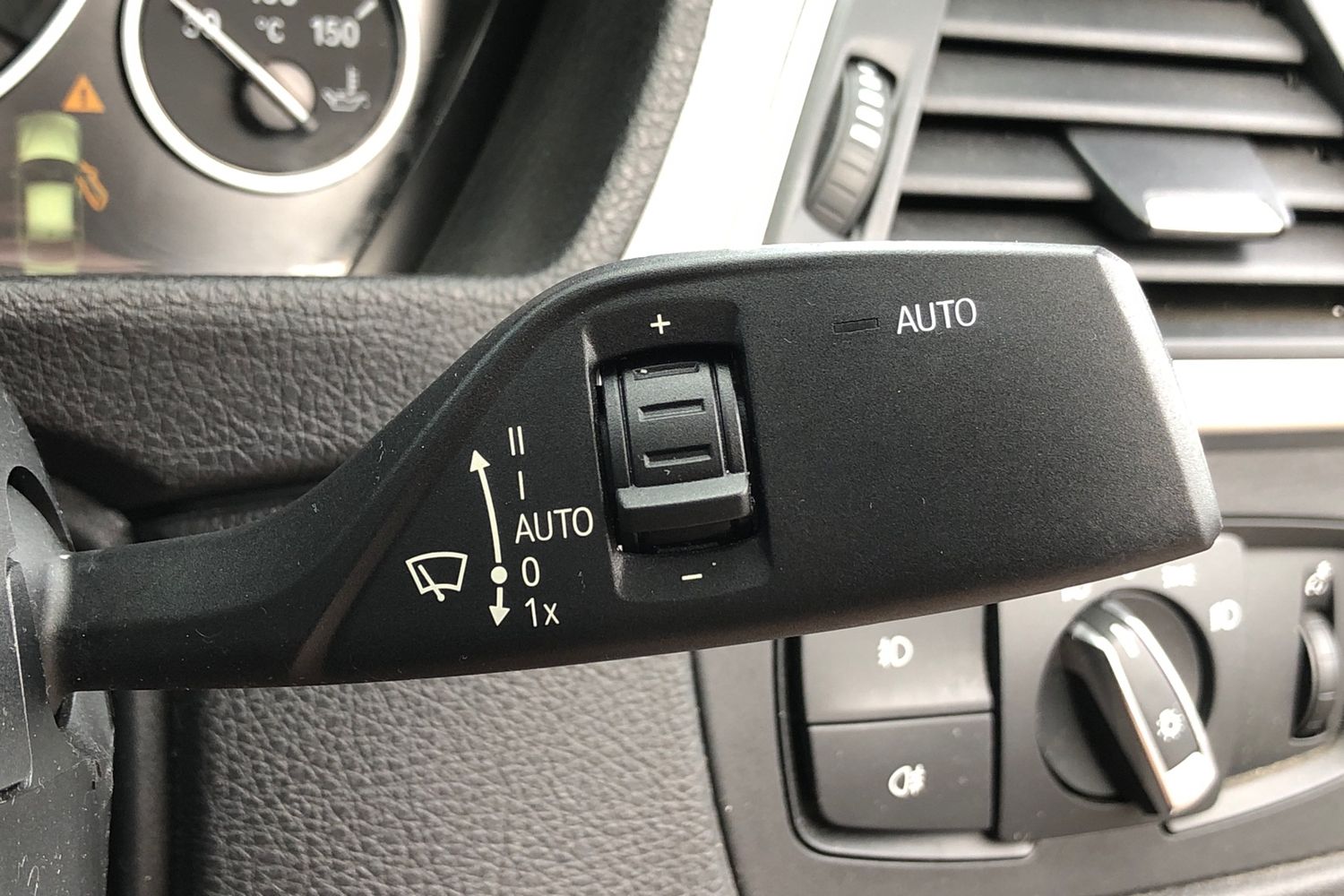 Used BMW 3 Series 2018 for sale - 76082009: Photo 7