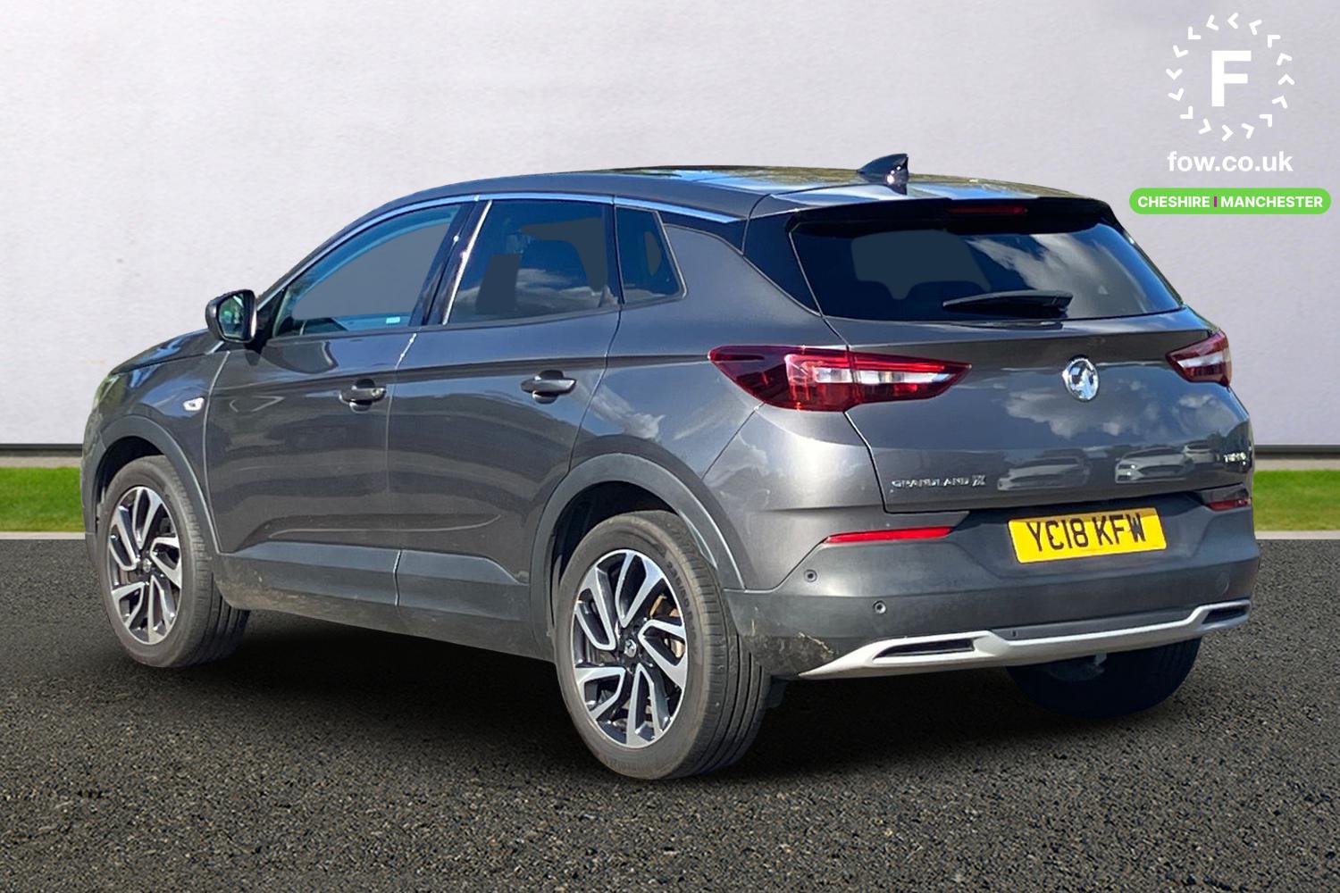 Used Vauxhall Grandland X 2018 for sale - 76027251: Photo 2