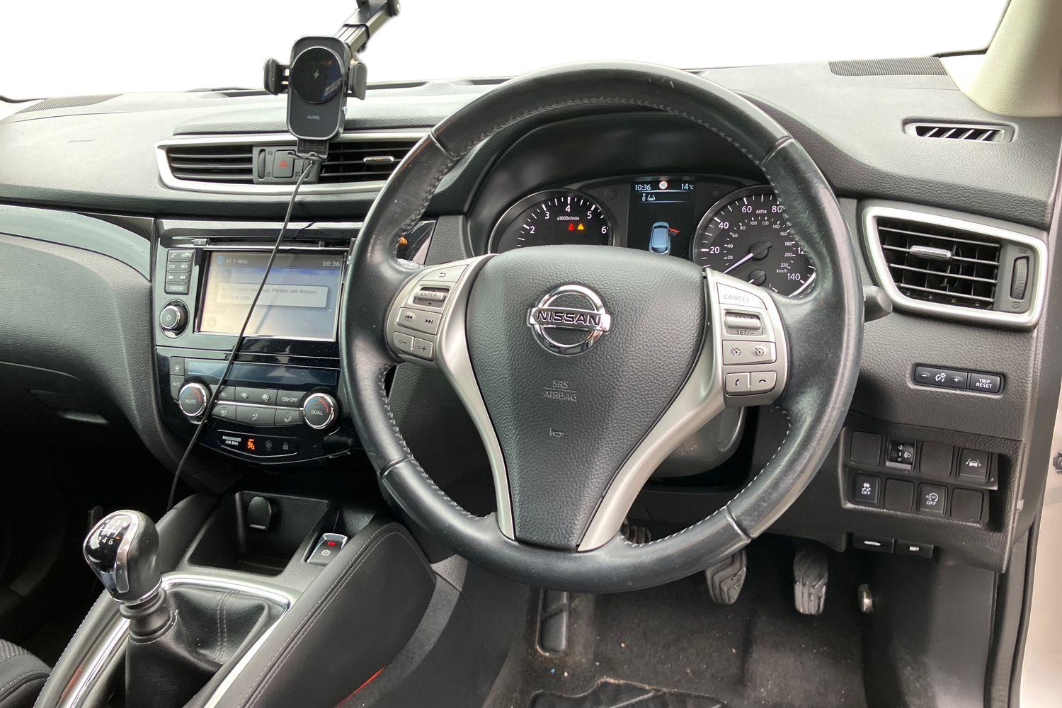 Used Nissan Qashqai 2017 for sale - 76844602: Photo 3