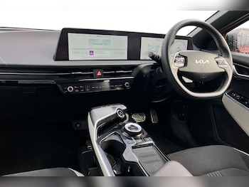 Used Kia EV6 2023 for sale - 79410243: Photo