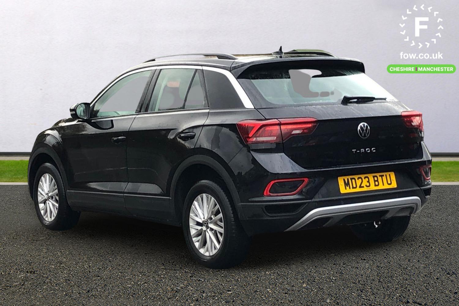 Used Volkswagen T-Roc 2023 for sale - 76429313: Photo 2