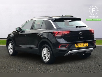 Used Volkswagen T-Roc 2023 for sale - 76429313: Photo