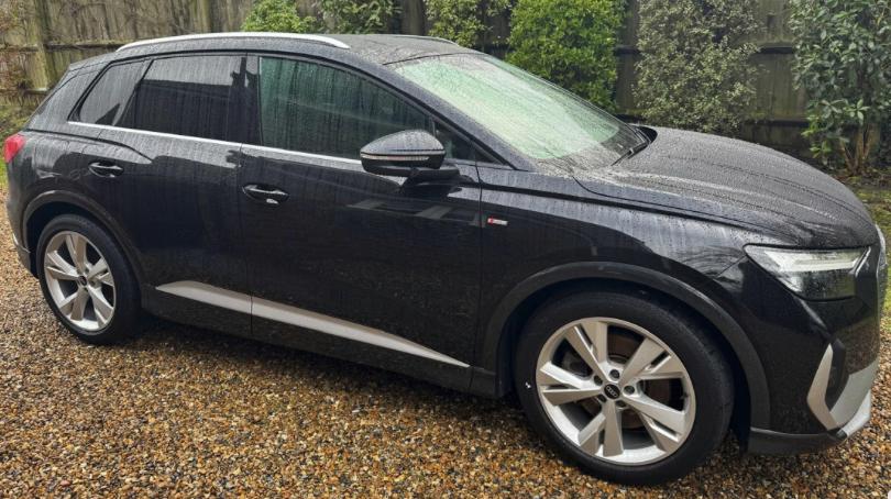 Used Audi Q4 e-tron 2022 for sale - 77390183: Photo 1