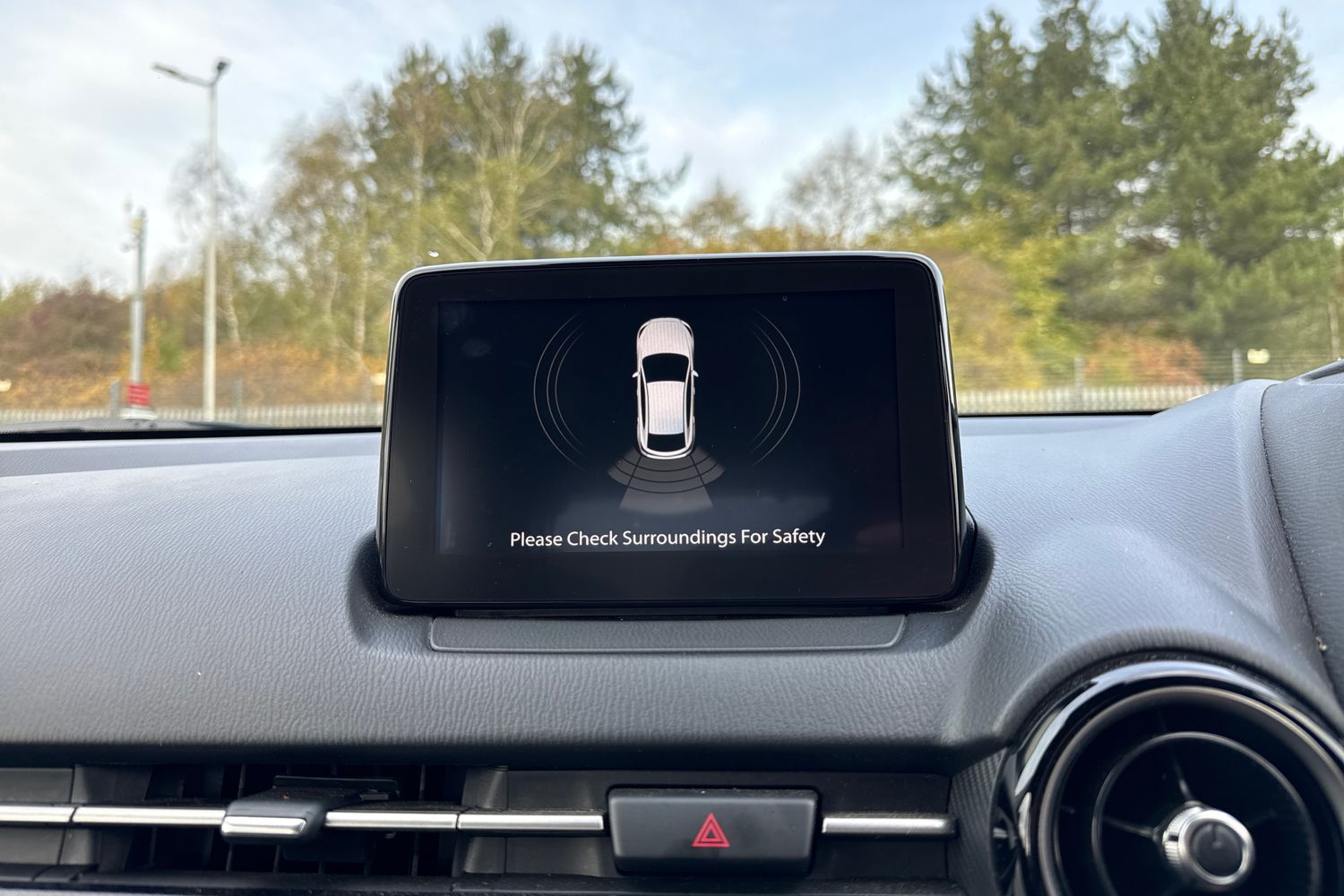 Used Mazda Mazda2 2019 for sale - 76353328: Photo 10