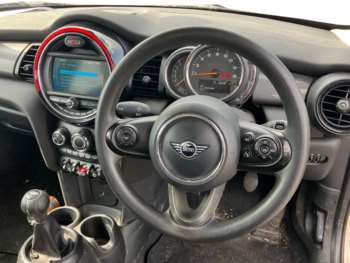 Used MINI Hatch 2018 for sale - 74973641: Photo