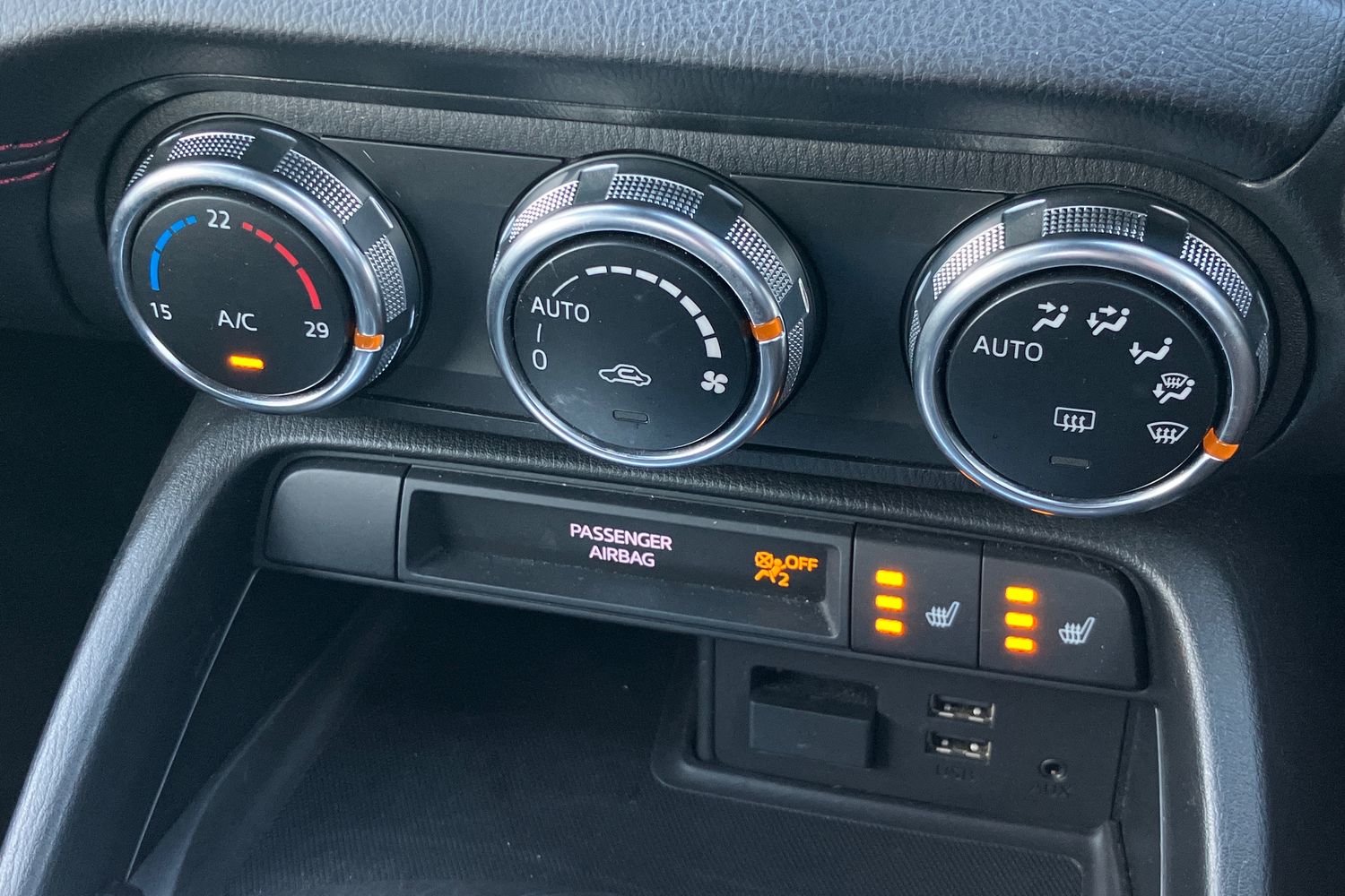 Used Mazda MX-5 2017 for sale - 77742337: Photo 9