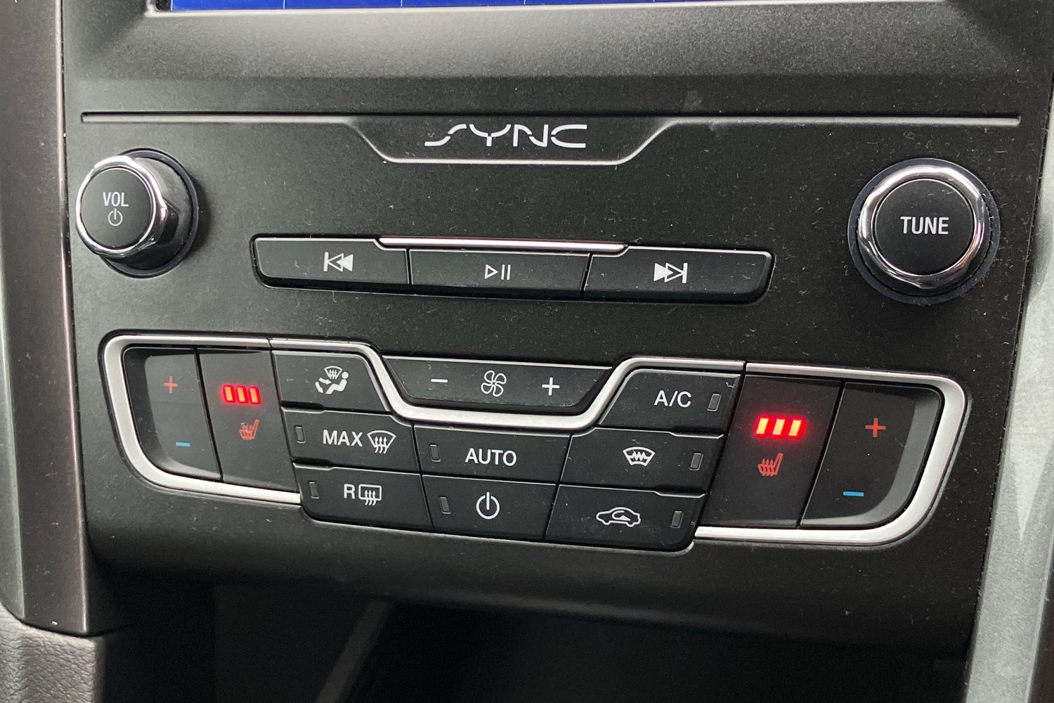 Used Ford Mondeo 2019 for sale - 77514812: Photo 16