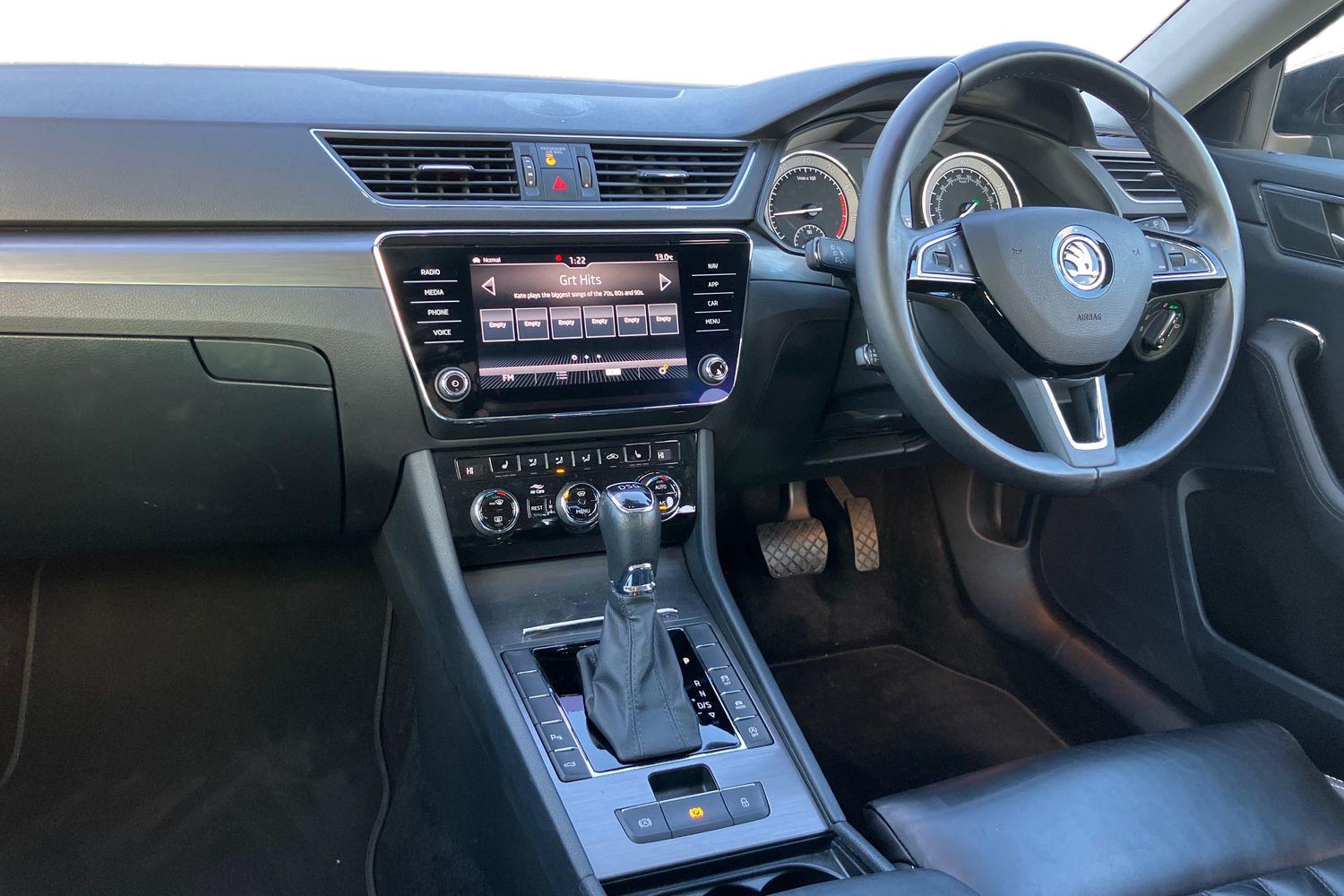 Used Skoda Superb 2020 for sale - 76798536: Photo 4