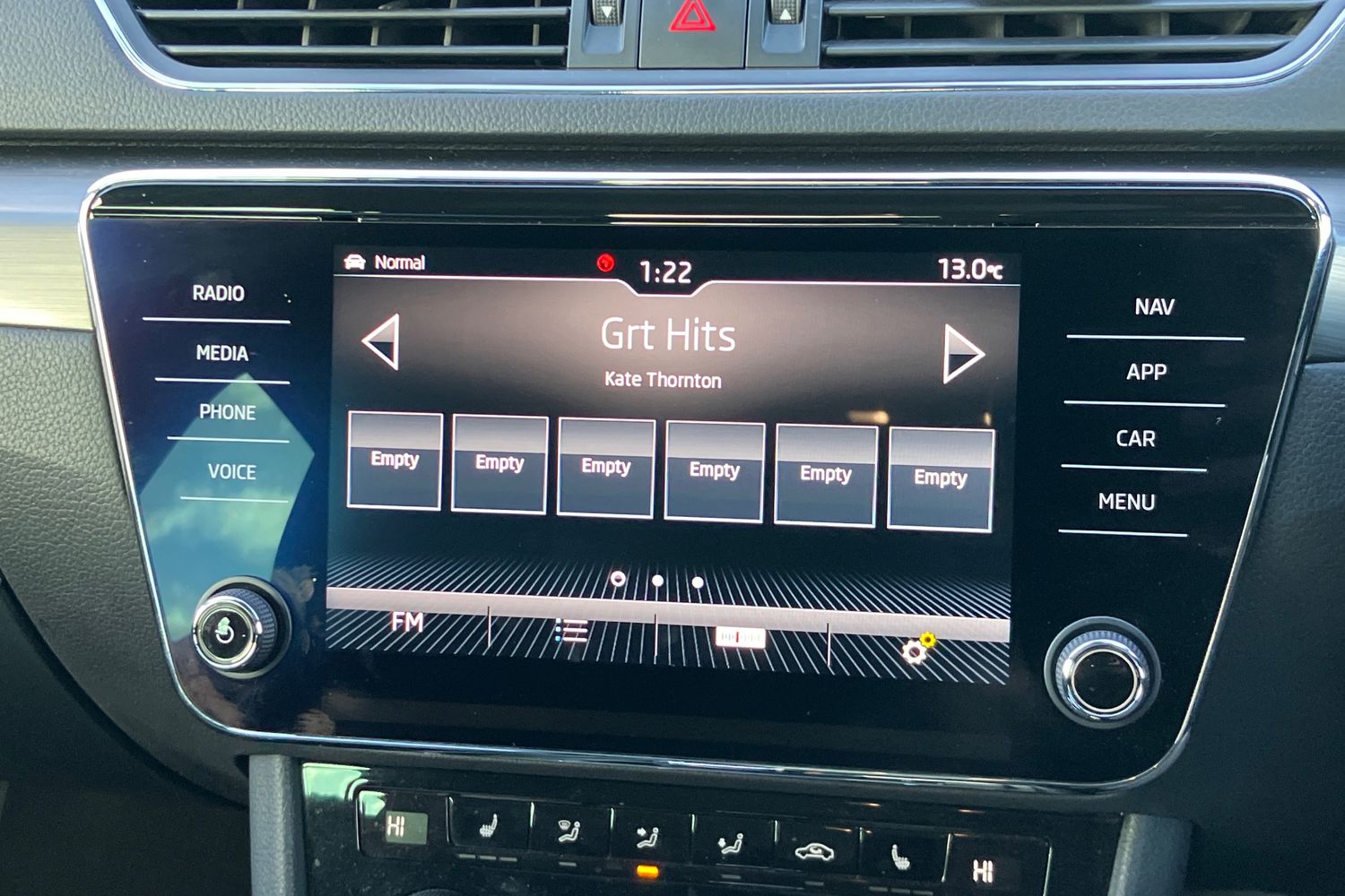 Used Skoda Superb 2020 for sale - 76798536: Photo 6