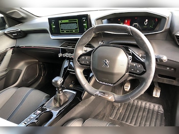 Used Peugeot 208 2021 for sale - 75694300: Photo