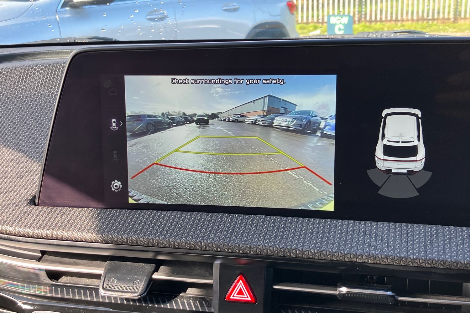 Used Kia EV6 2022 for sale - 77601674: Photo 11