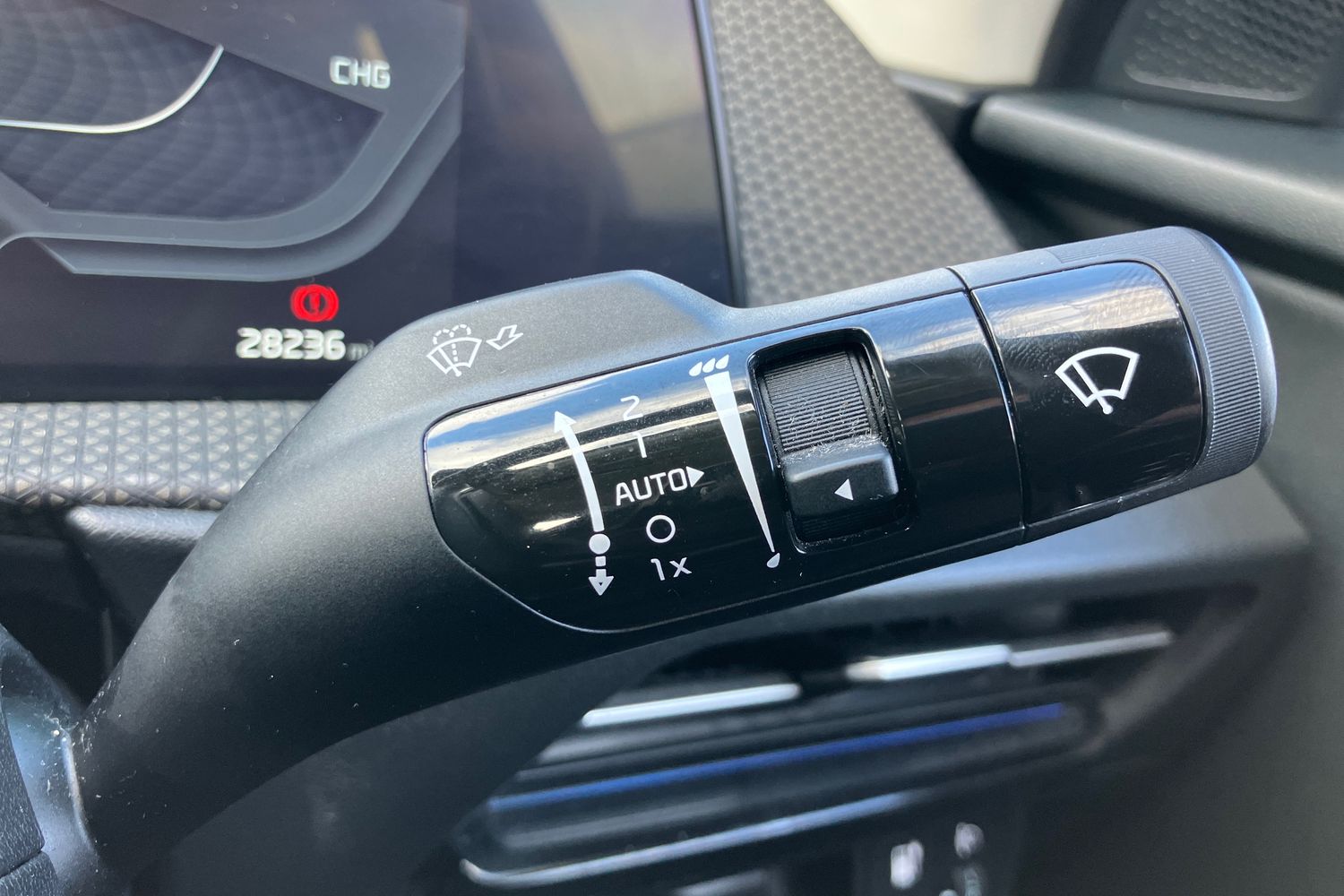 Used Kia EV6 2022 for sale - 77601674: Photo 18