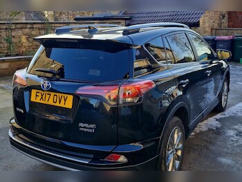 Used Toyota RAV4 2017 for sale - 77226469: Photo