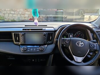 Used Toyota RAV4 2017 for sale - 77226469: Photo