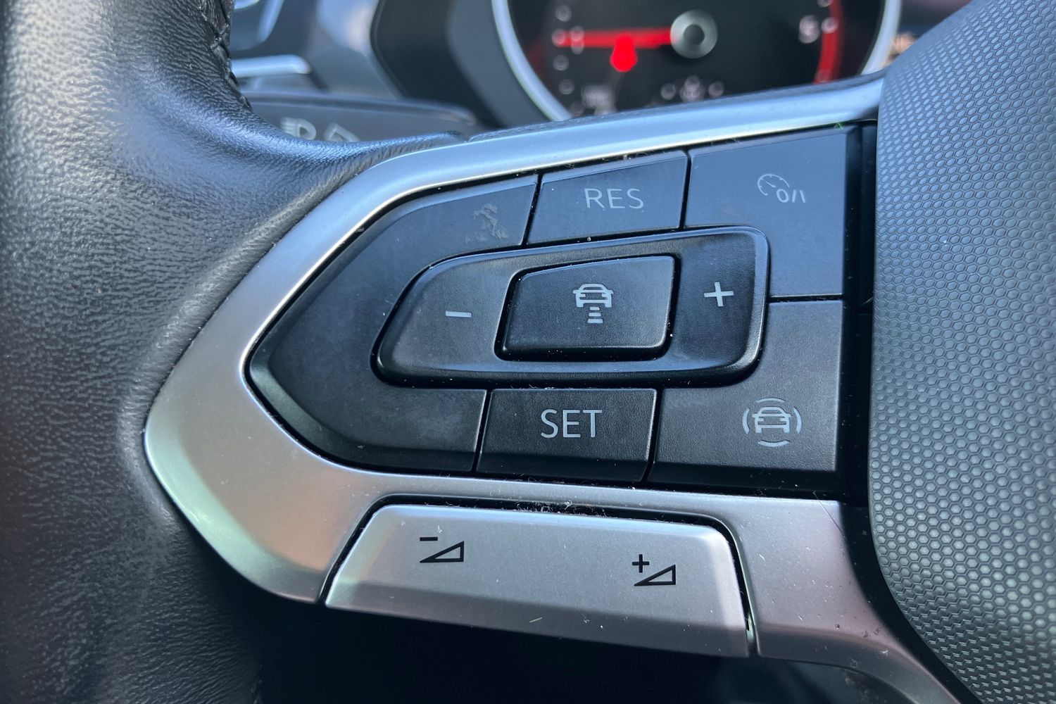 Used Volkswagen Tiguan 2021 for sale - 76320424: Photo 12