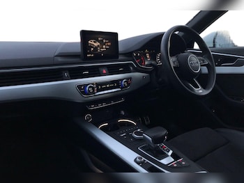 Used Audi A4 2019 for sale - 76789755: Photo