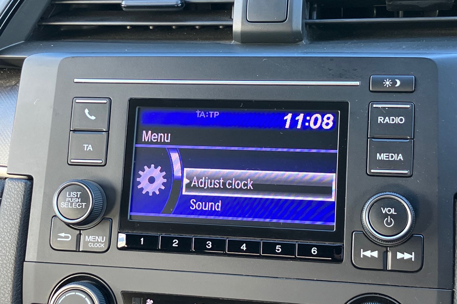 Used Honda Civic 2019 for sale - 76272534: Photo 8