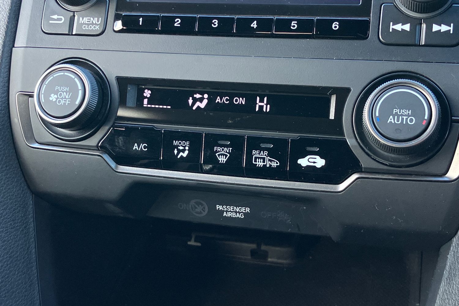 Used Honda Civic 2019 for sale - 76272534: Photo 9