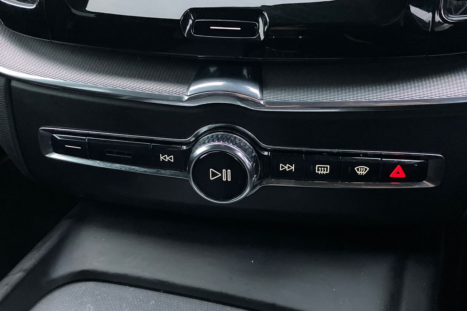 Used Volvo XC60 2017 for sale - 76461011: Photo 13