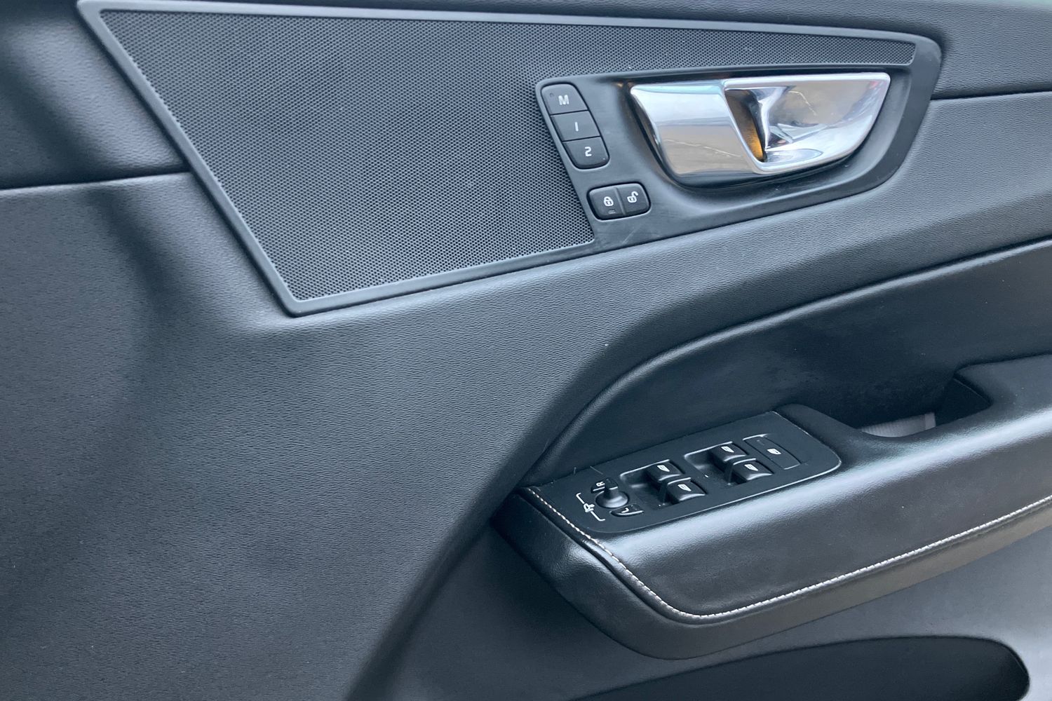 Used Volvo XC60 2017 for sale - 76461011: Photo 23