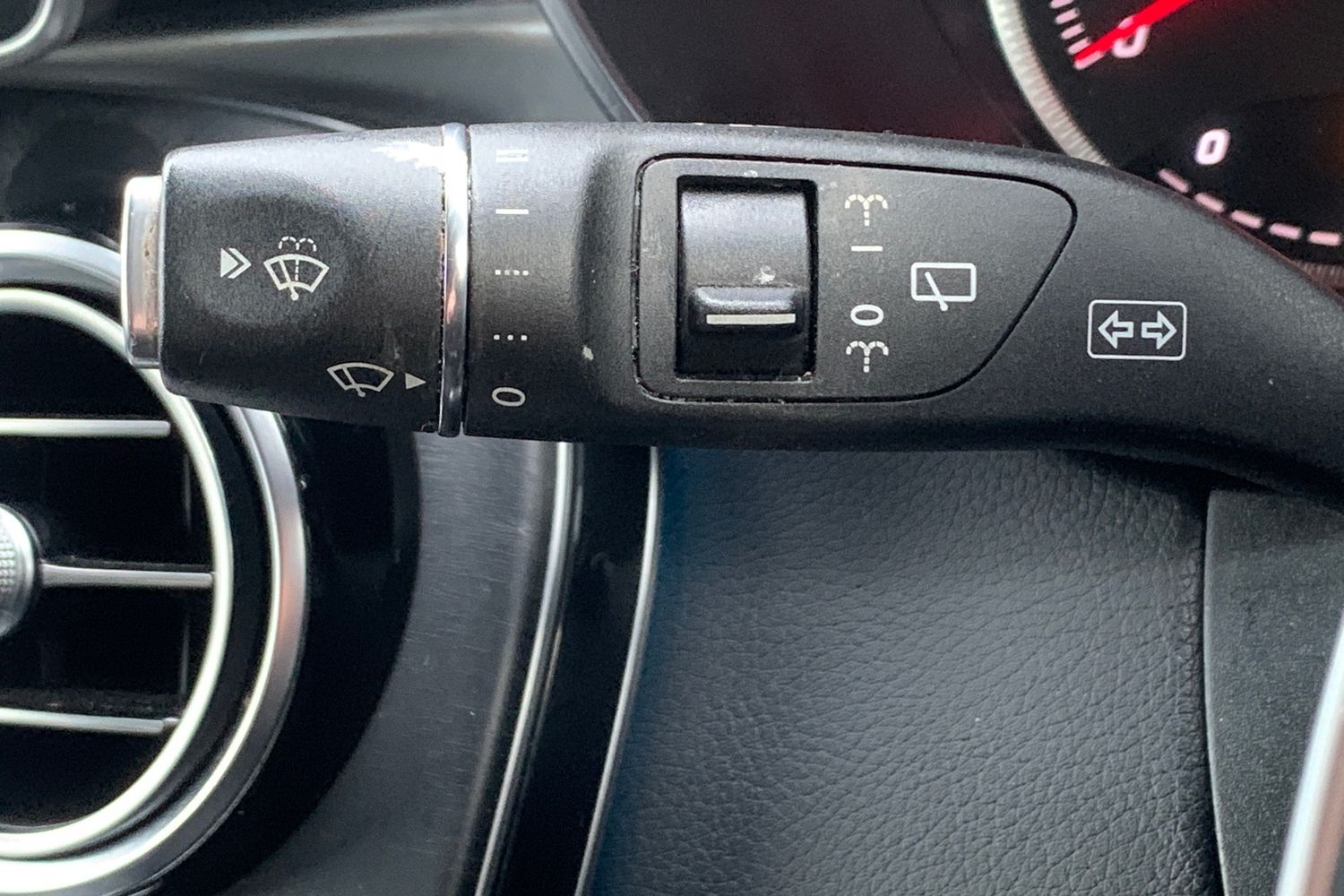 Used Mercedes-Benz GLC 2019 for sale - 77515076: Photo 6