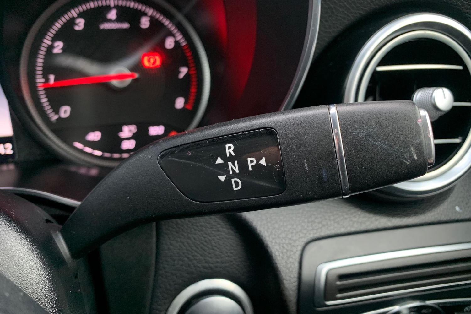 Used Mercedes-Benz GLC 2019 for sale - 77515076: Photo 7