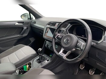 Used Volkswagen Tiguan 2017 for sale - 78413464: Photo