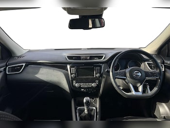 Used Nissan Qashqai 2018 for sale - 78341649: Photo