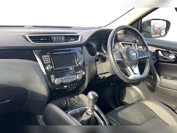 Used Nissan Qashqai 2018 for sale - 78341649: Photo