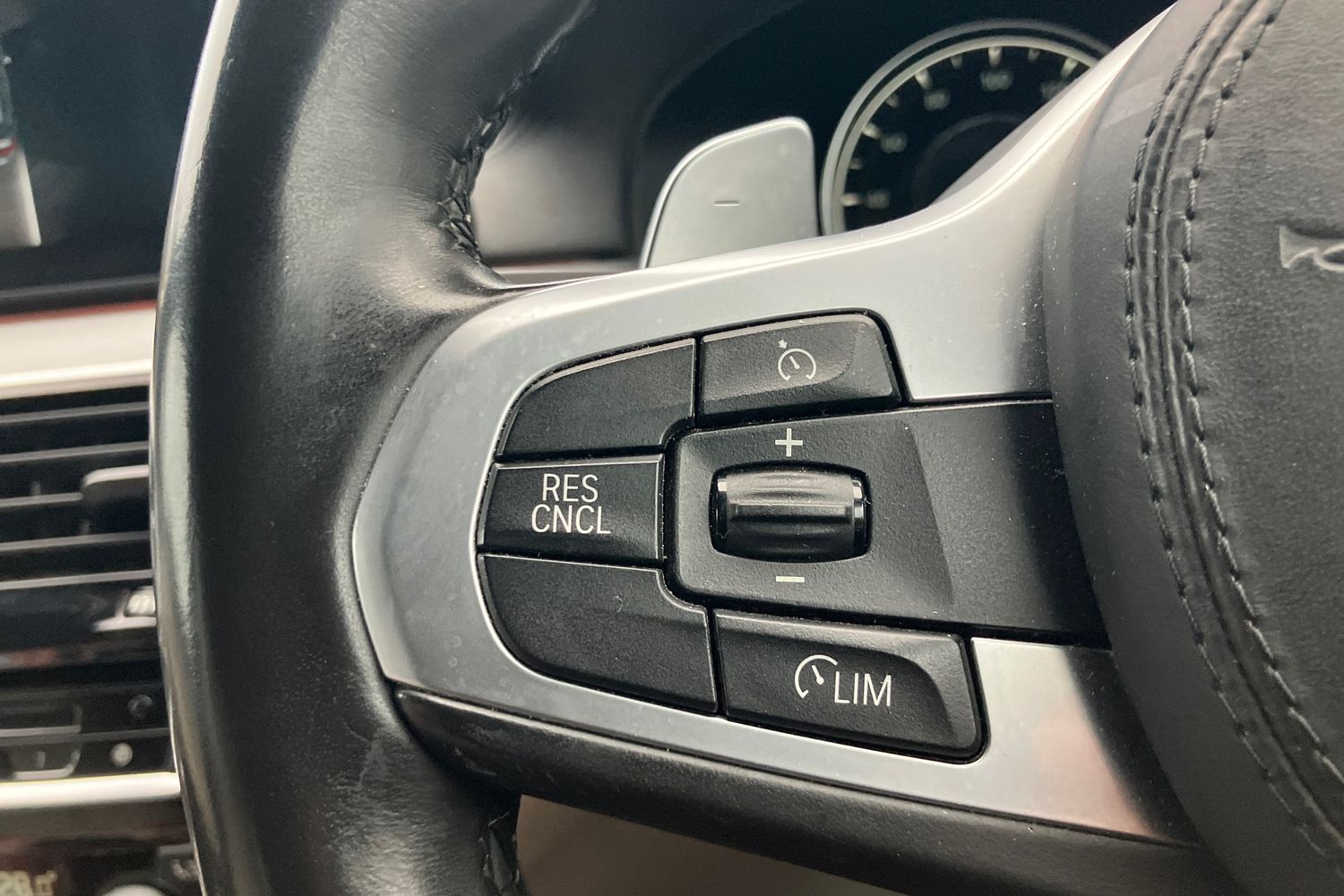 Used BMW 5 Series 2018 for sale - 77179227: Photo 17