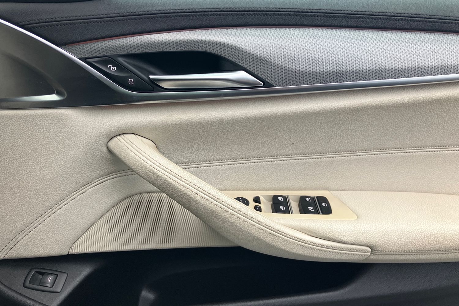 Used BMW 5 Series 2018 for sale - 77179227: Photo 23