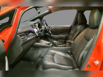 Used Nissan Leaf 2021 for sale - 78512637: Photo