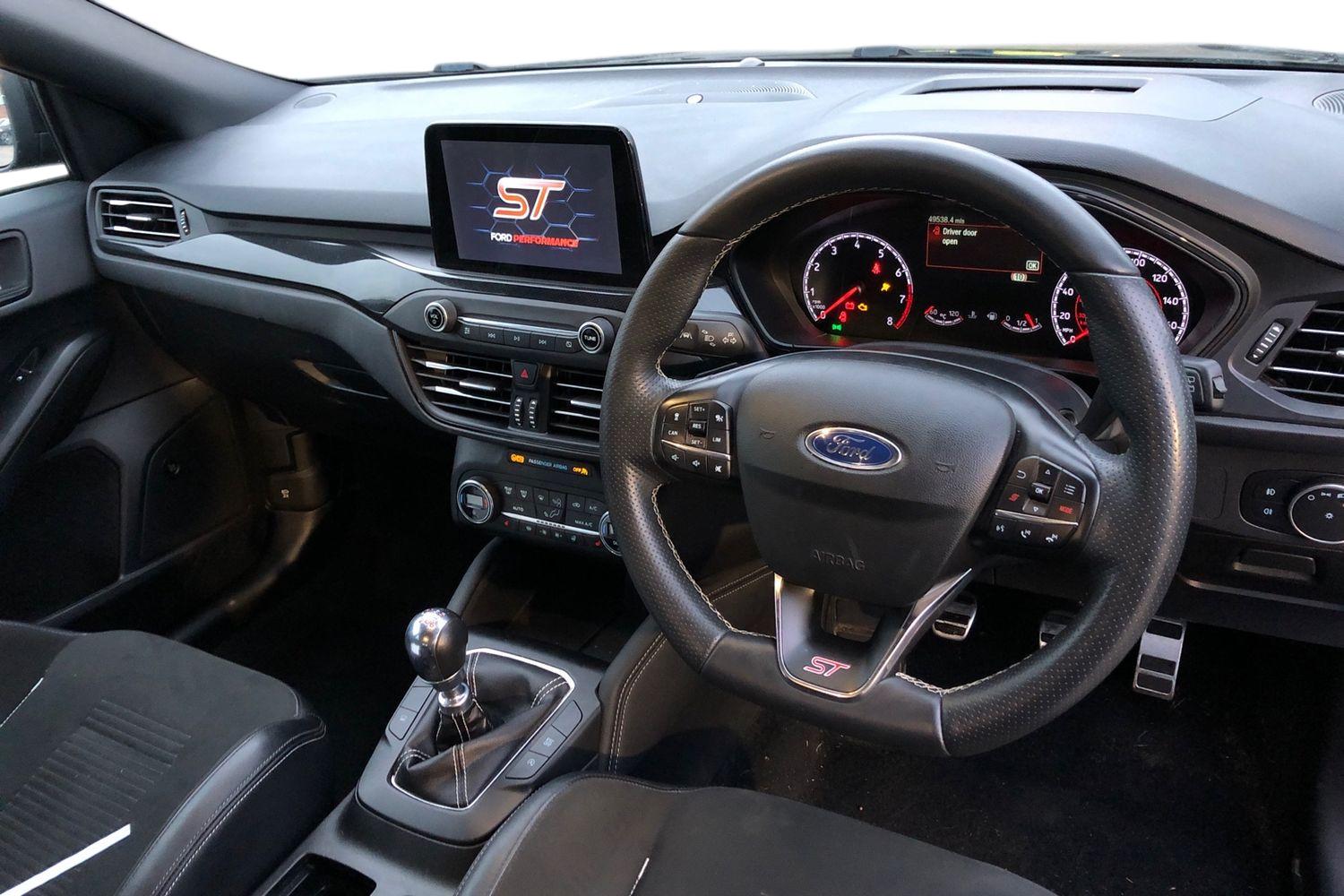 Used Ford Focus 2020 for sale - 77355257: Photo 3