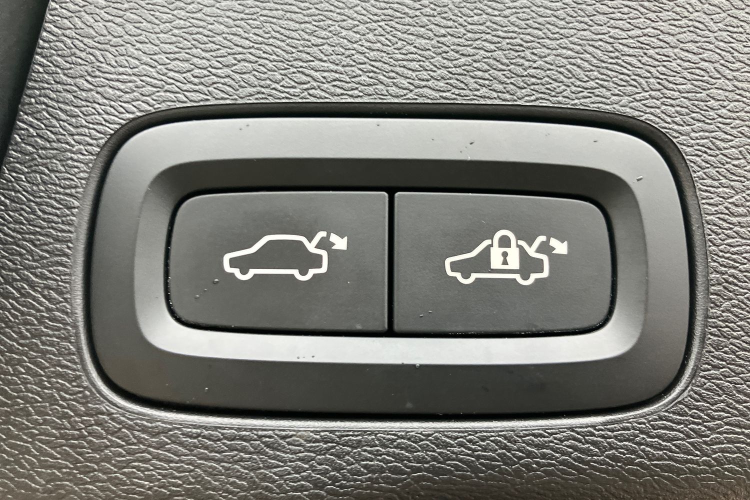 Used Volvo XC60 2019 for sale - 77527699: Photo 25